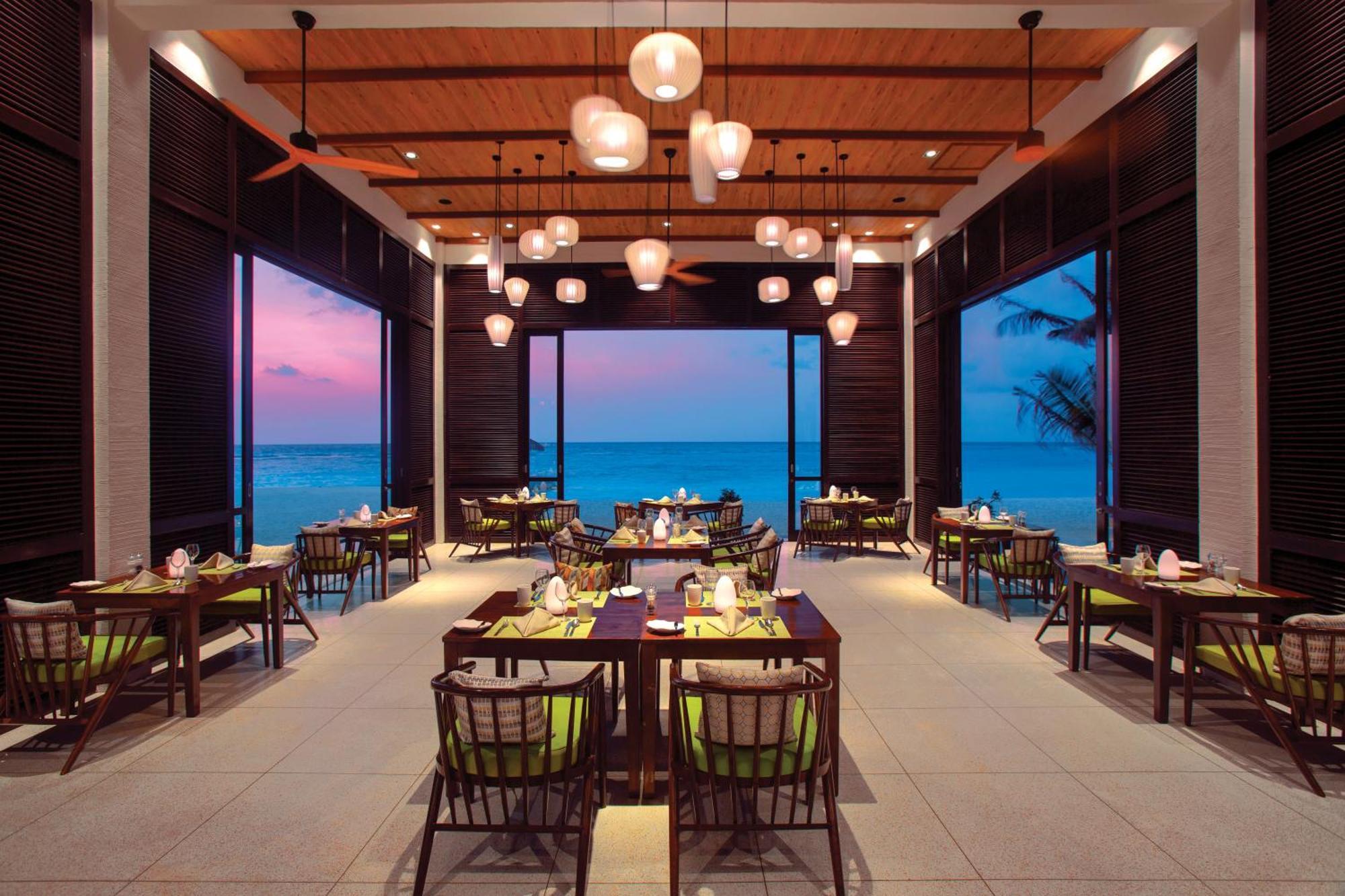 Oblu Select Sangeli Hotel Eriyadu Exterior photo