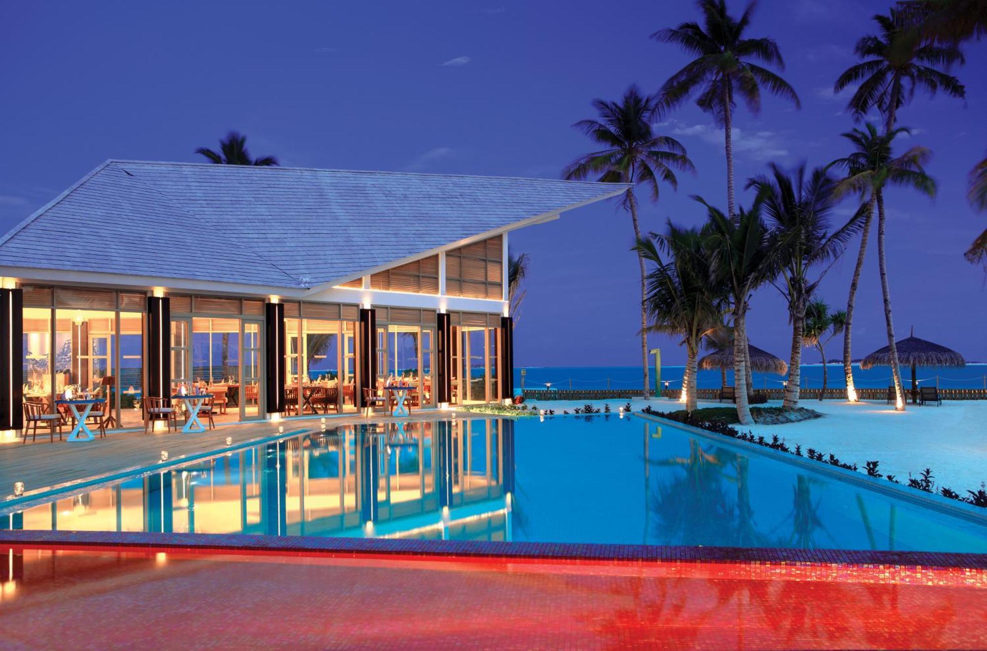 Oblu Select Sangeli Hotel Eriyadu Exterior photo